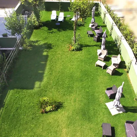 Calypso Hotel 4*